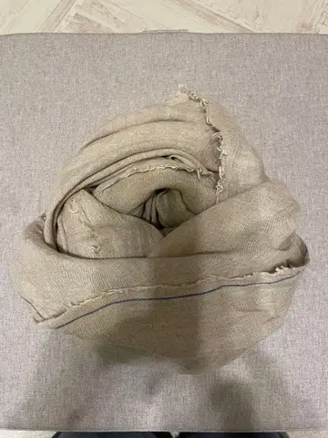 다니엘라 그레지스 린넨 스톨