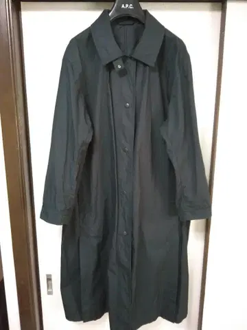 유니클로U UNIQLO 라이트 롱 코트 블랙 스프링 코트 유니클로유