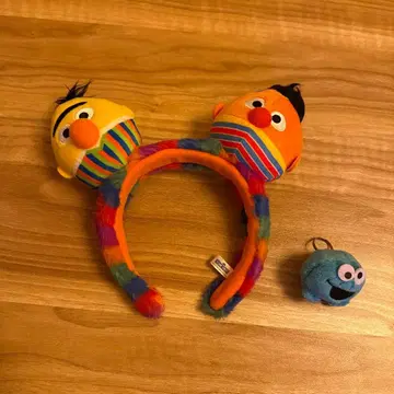 엘모와 버트 머리띠와 쿠키 몬스터 반지 세트