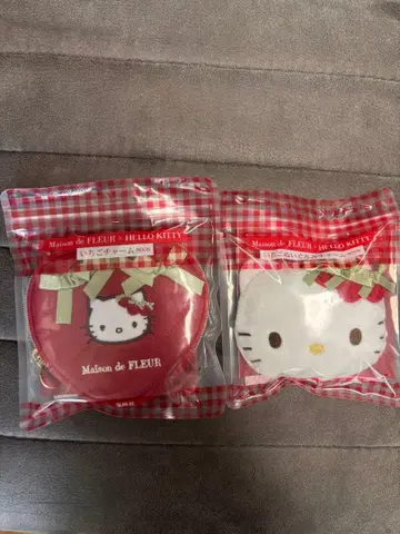 Maison de FLEUR x HELLO KITTY 딸기 참