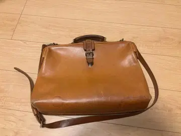 HERZ 소프트 더레스 백 (BJ-68) S 카멜