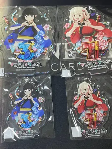 리코리스 리코일 치사토 타키나 아크릴 스탠드 아크릴 키링