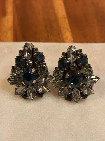 빈티지 클립온 귀걸이 파랑과 그레이 스톤