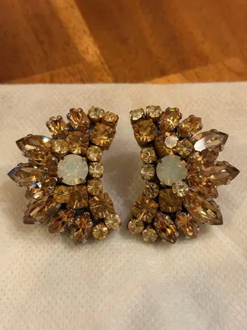 빈티지풍 크리스탈 귀걸이