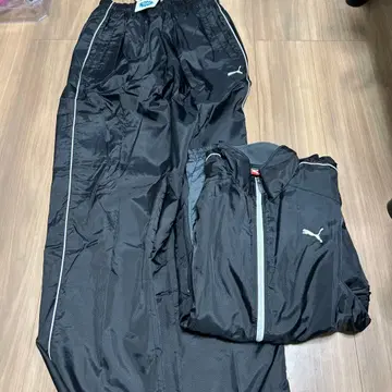 택 포함 새상품! PUMA 속기모 블랙 저지 상하의 세트
