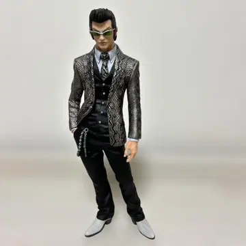 크로우즈&worst 타케다 코세이 피규어만