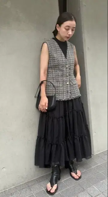 티어드 볼륨 스커트 스나이델 snidel 블랙 여성용 스커트