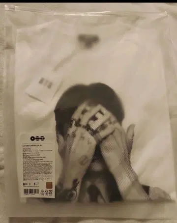 BTS ARIRANG 티셔츠 M 사이즈 정국 아리랑 페이스