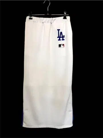 LOWRYS FARM MLB 콜라보 트랙 저지 롱 스커트