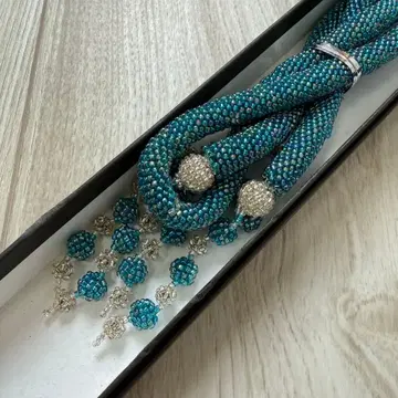 청록색 비즈 뜨개질 허리띠