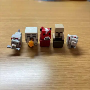 마인크래프트 미니 피규어 컬렉션