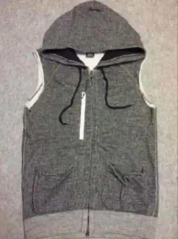 n(n)BY NUMBER(N)INE 슬리브리스 멜란지 지퍼 후드티