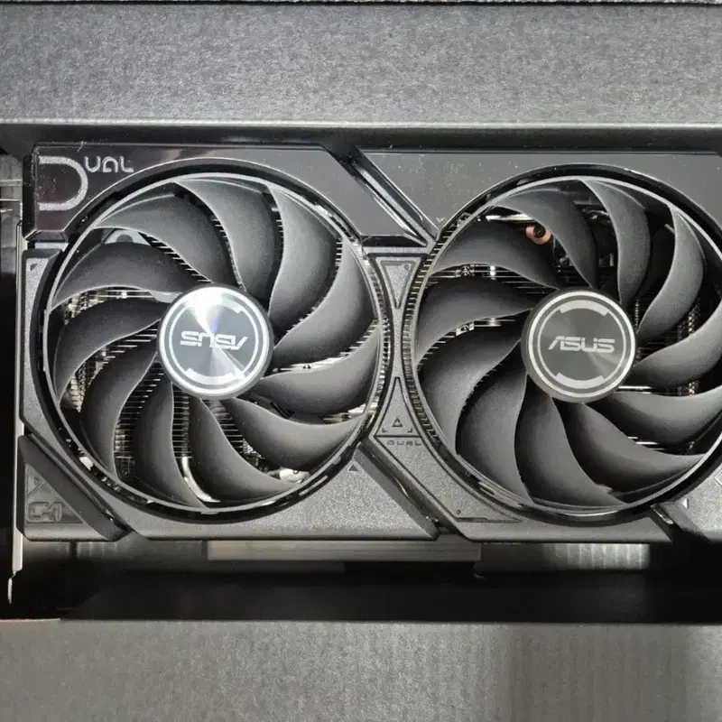 미사용 ASUS DUAL RX9060 그래픽카드