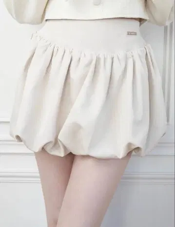 LIP SERVICE 이너 숏 팬츠 포함 벌룬 스커트