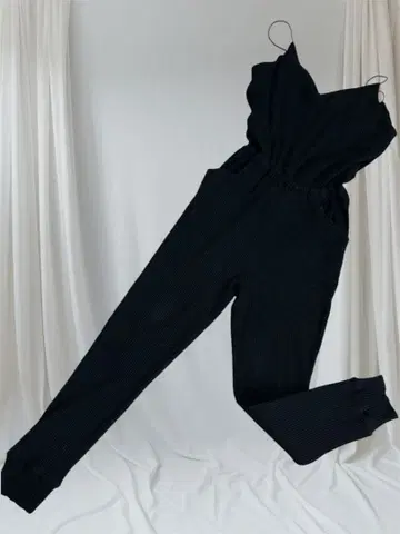 그램립스 리브 블랙 올인원