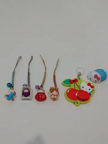 키티 키링 굿즈 묶음 판매