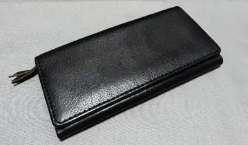 새상품급 HERZ 라티고 가죽 롱월렛