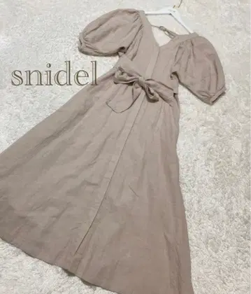 스나이델 snidel 린넨 퍼프 슬리브 볼륨 원피스