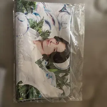 SHIKARI 키쿠치 후마 파우치