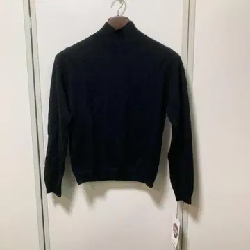 HIROKO BIS 터틀넥 니트