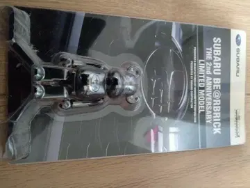 가격 인하 SUBARU BE@RBRICK 2주년 기념 한정판