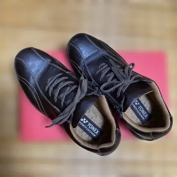 YONEX POWER CUSHION 브라운 스니커즈 24.5