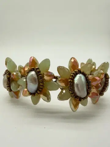 고급 플라워 모티브 팔찌 담수 펄풍 비즈 골드 럭셔리