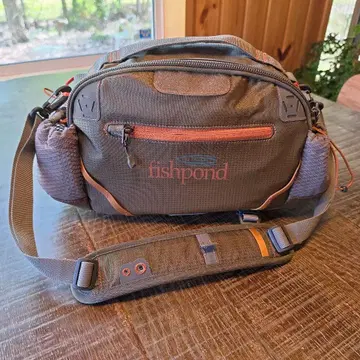 fishpond 낚시용 가방 그레이