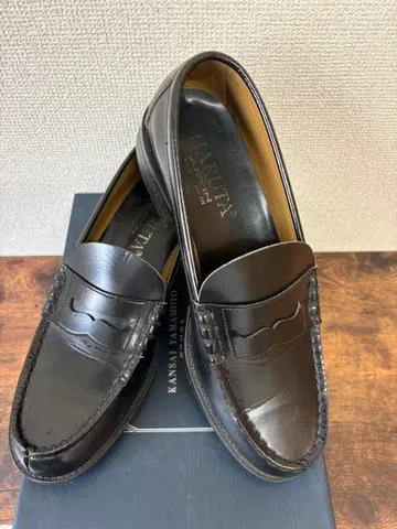 HARUTA 블랙 가죽 로퍼