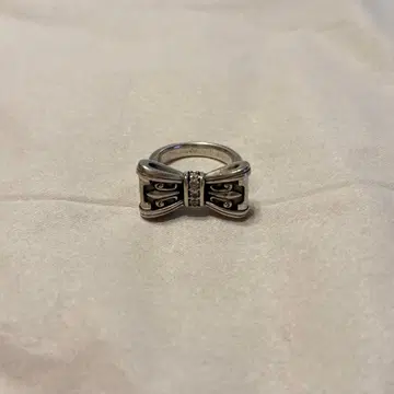 저스틴 데이비스 리본 반지