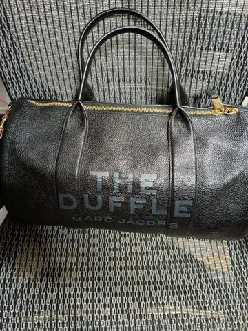 마크제이콥스 더 더플 보스턴 백 숄더 블랙 남녀 공용