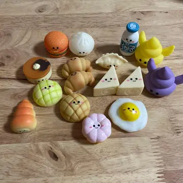 가챠가챠 음식 모형 피규어 세트 16개