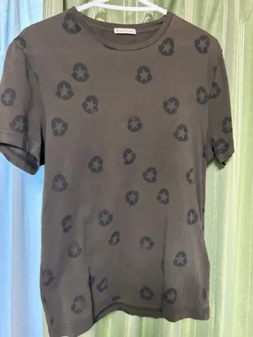 MONCLER 반팔 티셔츠 다크 그레이 별 모양