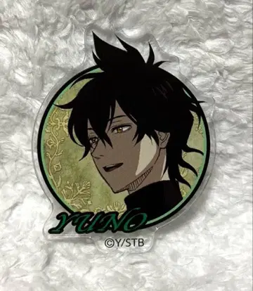 블랙클로버 유노 아크릴 배지