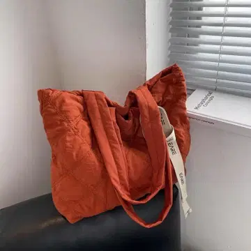 오렌지 퀼팅 토트백