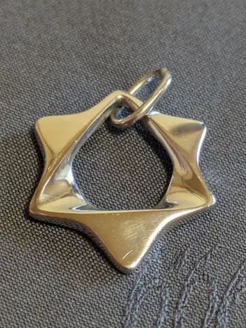 조지 젠슨 육각형 목걸이 탑