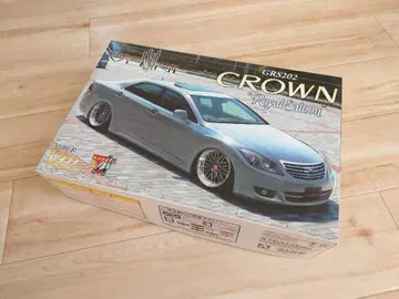 아오시마 크라운 GRS202 VIP 사양 미조립 BBS 차고단