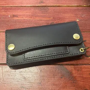 트래커 지갑 블랙 누메 스마트폰 수납