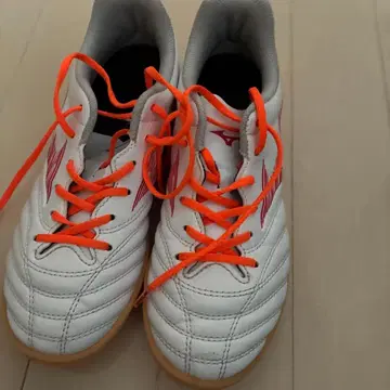 Mizuno 축구화 22.5 체육관