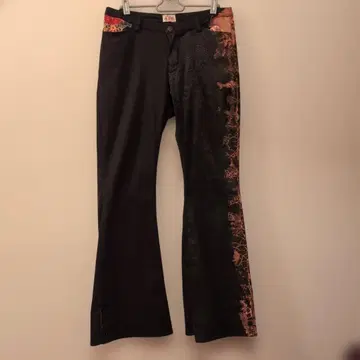 최종 가격 인하 gouk 고우크 플레어 팬츠 블랙 꽃과 용