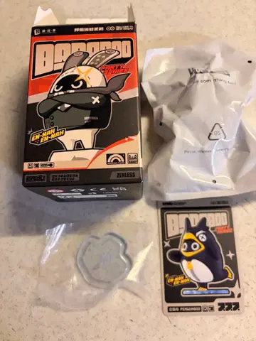 POPMART 젠제로 봄프 파티 펭귄 봄프