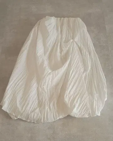 택 포함 새상품 ETRE TOKYO 에트레토쿄 비대칭 스커트