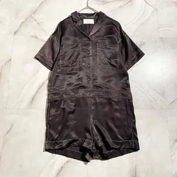 M19059 컨디션 최상 젤라또피케 새틴 스티치 셔츠 올인원 F