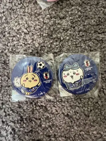 하치와레 토끼 축구 일본 대표 캔뱃지 2개 세트
