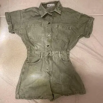ZARA 올리브 그린 숏 올인원