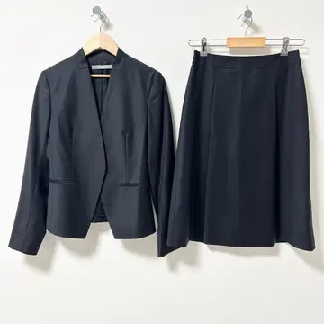 띠어리 럭스 EXECTIVE 스커트 수트 셋업 블랙