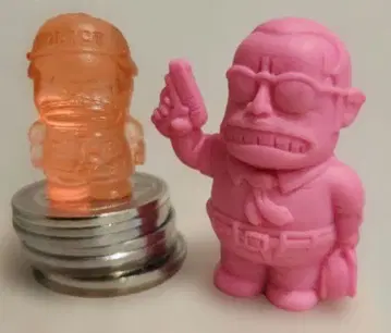 아라레짱 지우개 레어 컬러 레어 (강도와 폴리스)