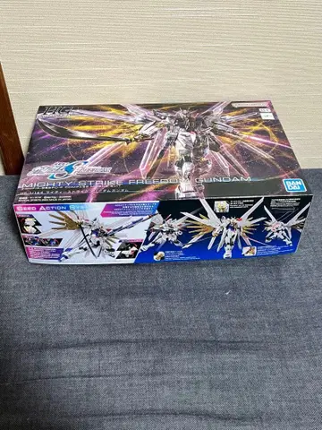 마이티 스트라이크 프리덤 건담 건담 프라모델