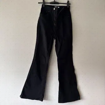 sly 블랙 부츠컷 데님