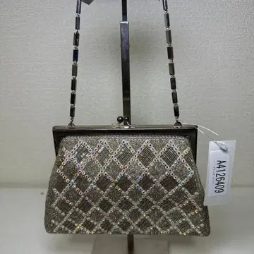 [화려한] 파티백 결혼식 가마구치 큐빅 비즈 실버